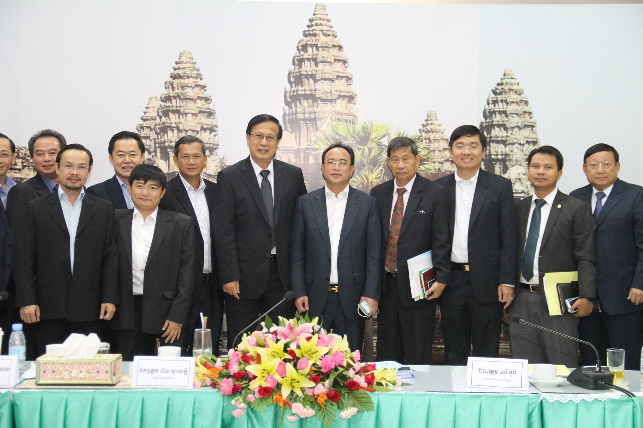 Cambodia is speeding the adoption of E-Commerce Law
